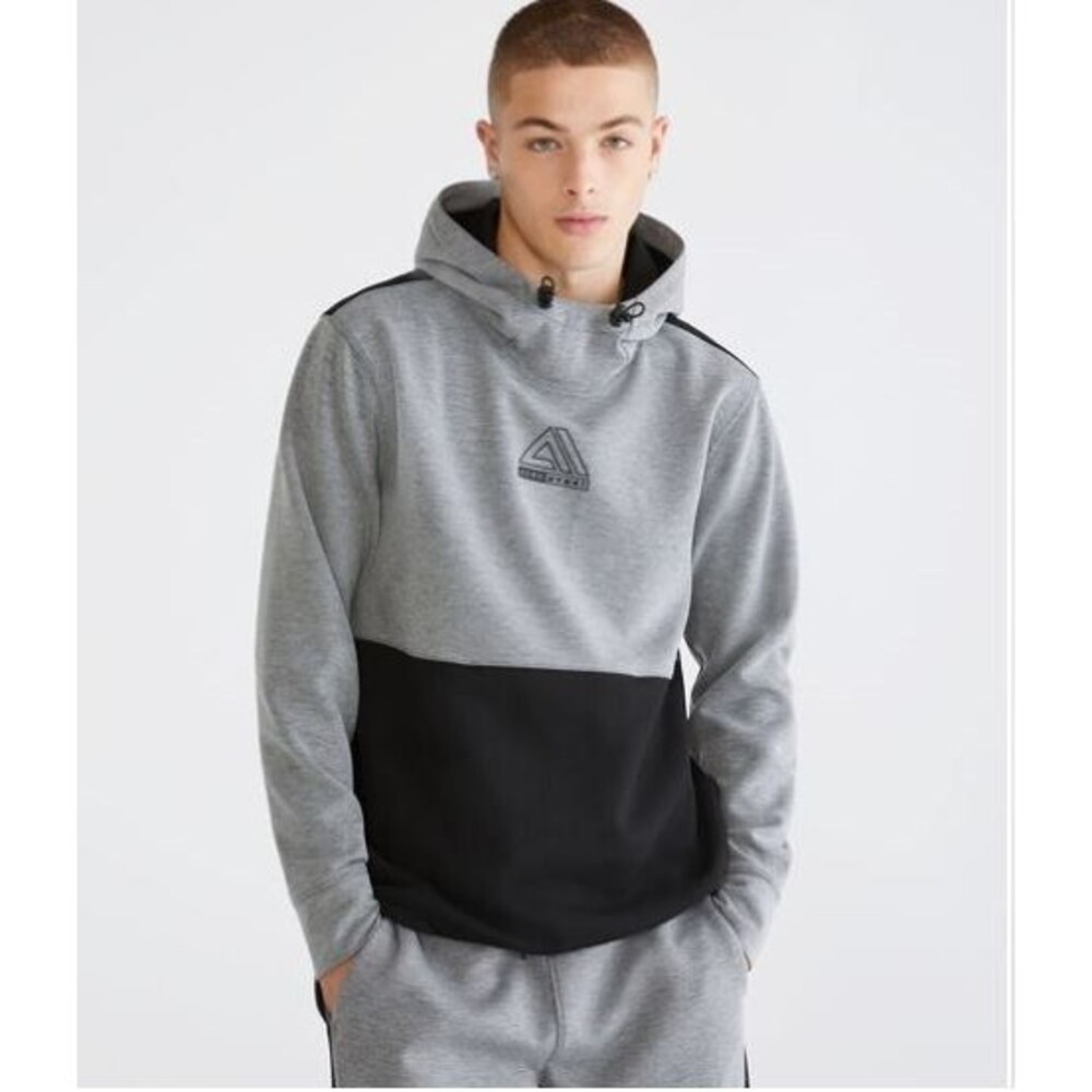 Aeropostale Hoodie Men’s Size M Pre-Owned Gray Black  Pullover Good Condition